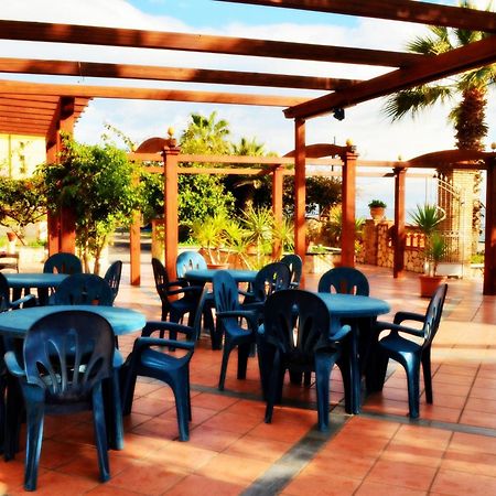 Hotel Solemar Сант-Алессио-Сикуло Экстерьер фото